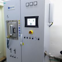 Spark plasma sintering přístroj FCT Systeme HP-D 10